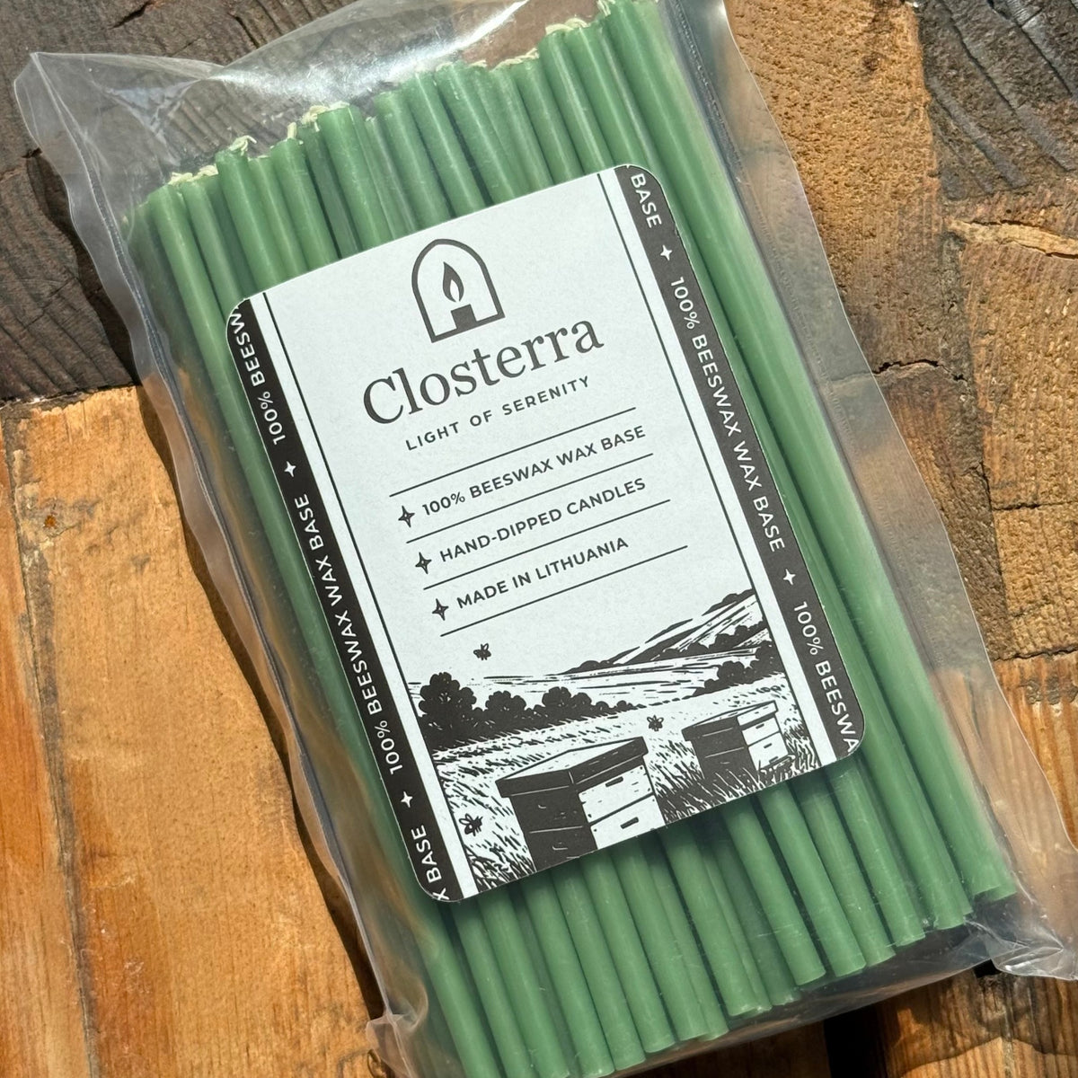 Green beeswax taper candles 6.3″, in closterra packaging